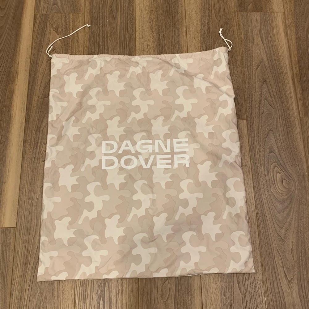 Dagne Dover Tan/Cream Camo Dust Bag
